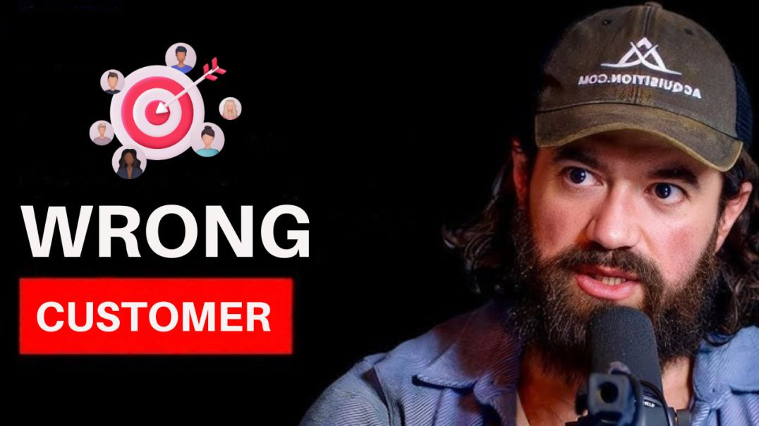 ⁣Bạn đang bán cho sai khách hàng rồi🤴- Alex Hormozi