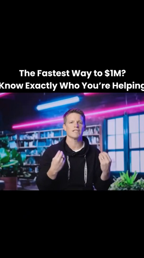 Hãy bắt đầu hỏi “Tôi muốn phục vụ ai” 🎯 - Russell Bruson