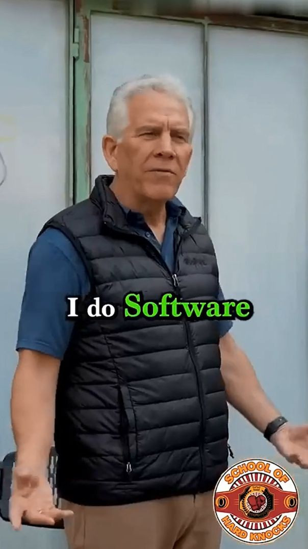 CEO công nghệ này giàu lên nhờ bán cho Fortune 500.