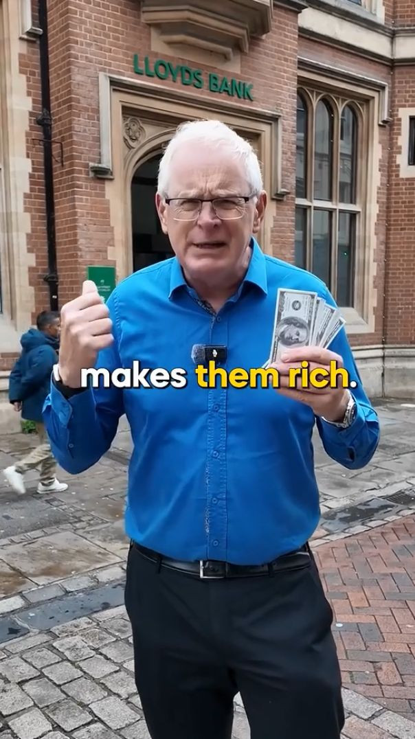 Cách các ngân hàng khiến bạn mãi nghèo💰 Mark Tilbury