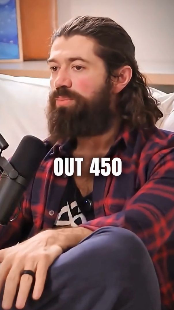 Một bài đăng mỗi ngày là không đủ 📪 - Alex Hormozi