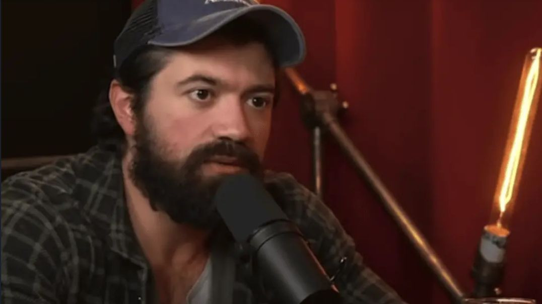 ⁣Cách yêu thích của tôi để học bất kì điều gì - Alex Hormozi